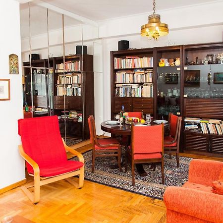 Vintage Apartment In Downtown Athens! Atenas Exterior foto
