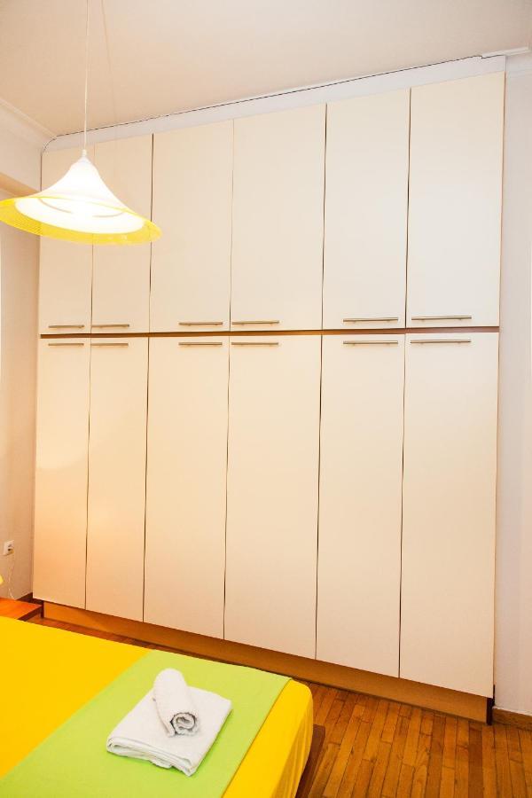 Vintage Apartment In Downtown Athens! Atenas Exterior foto