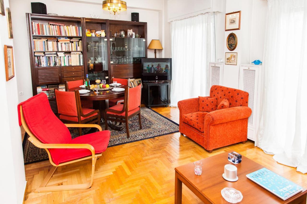 Vintage Apartment In Downtown Athens! Atenas Exterior foto